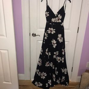 L’Tiste backless flower dress size S
